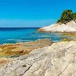 Villa Banjole, Moderna Sa Bazenom, Blizu Plaze